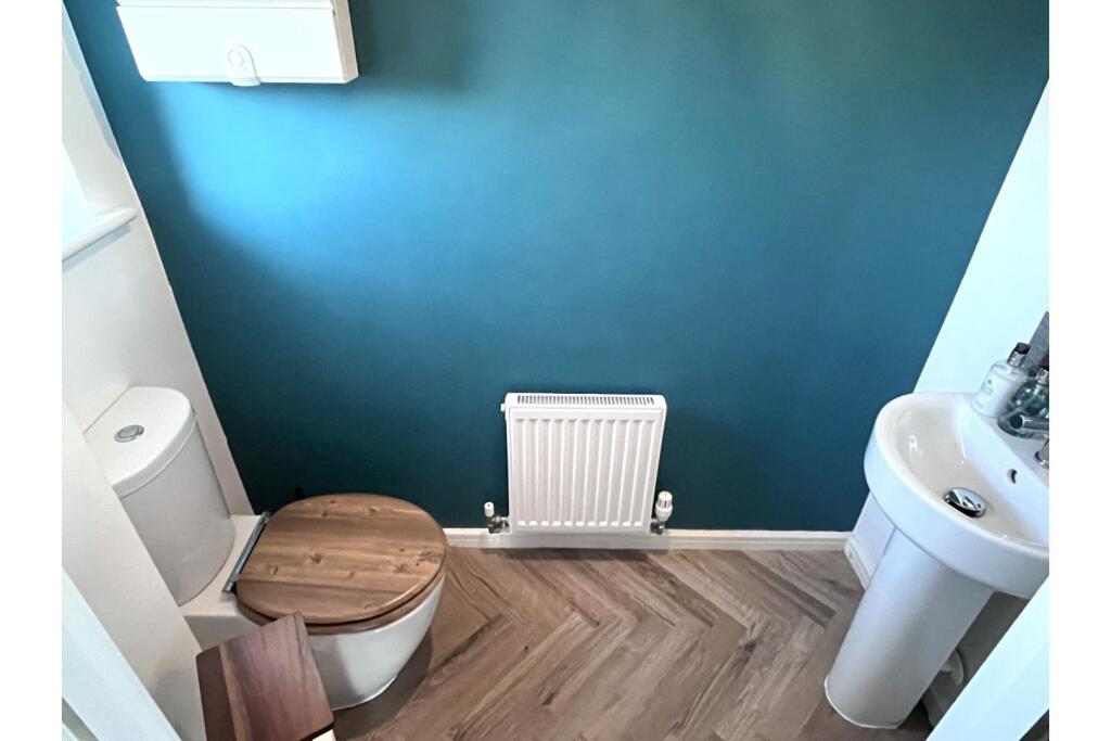 Downstairs Cloakroom