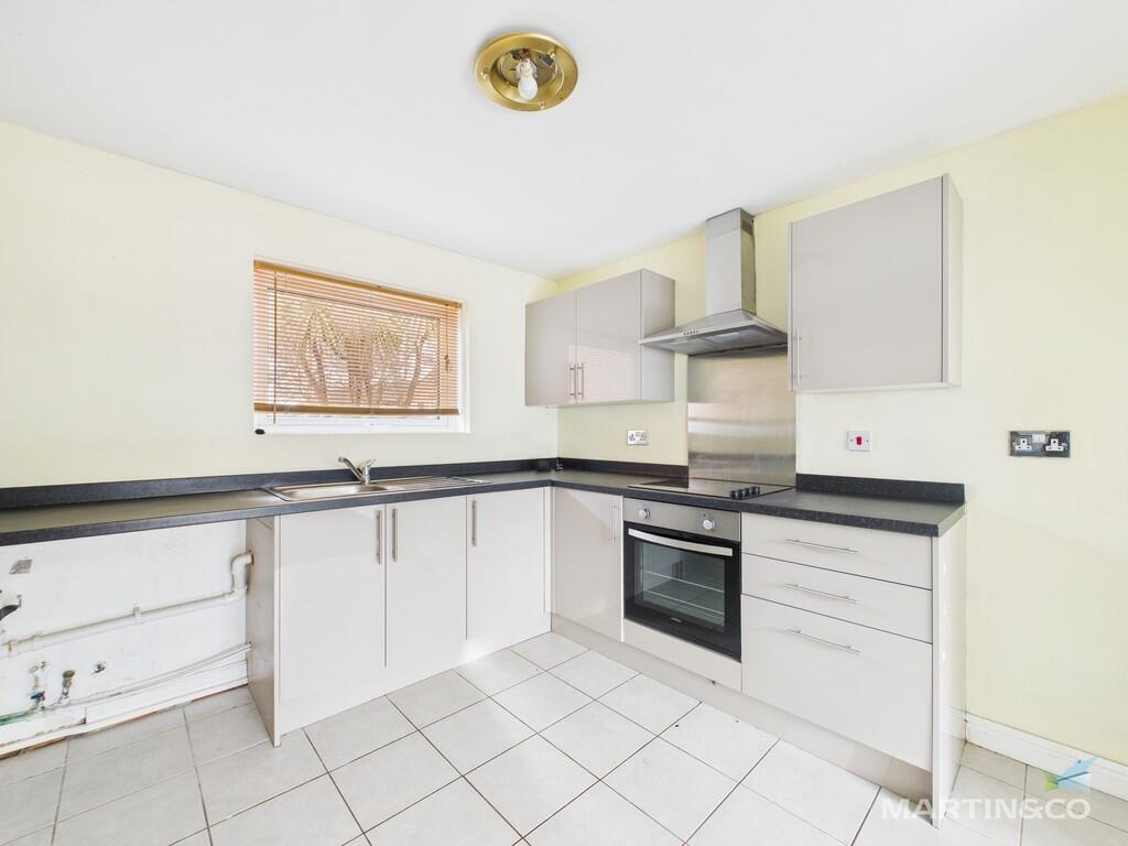 CAM03111G0-PR0418...