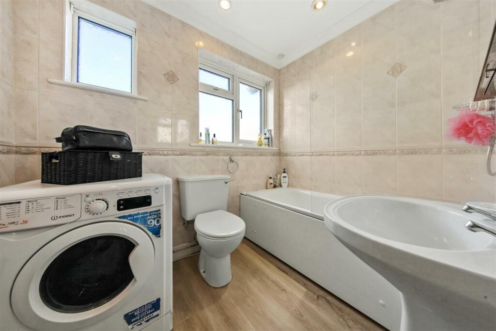 300 Harrow View - WVnG5GrldqEdWFtMo0tu.jpg