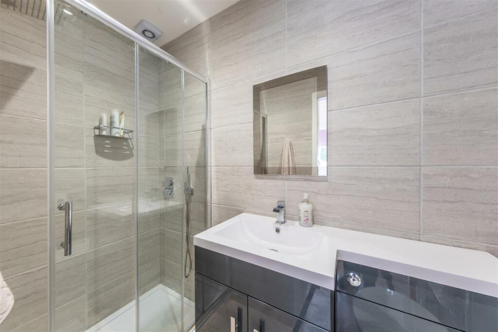 127a Crewe Road-037.jpg