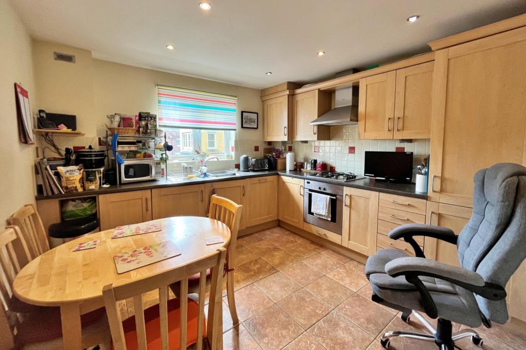 Kitchen/Breakfast Ro