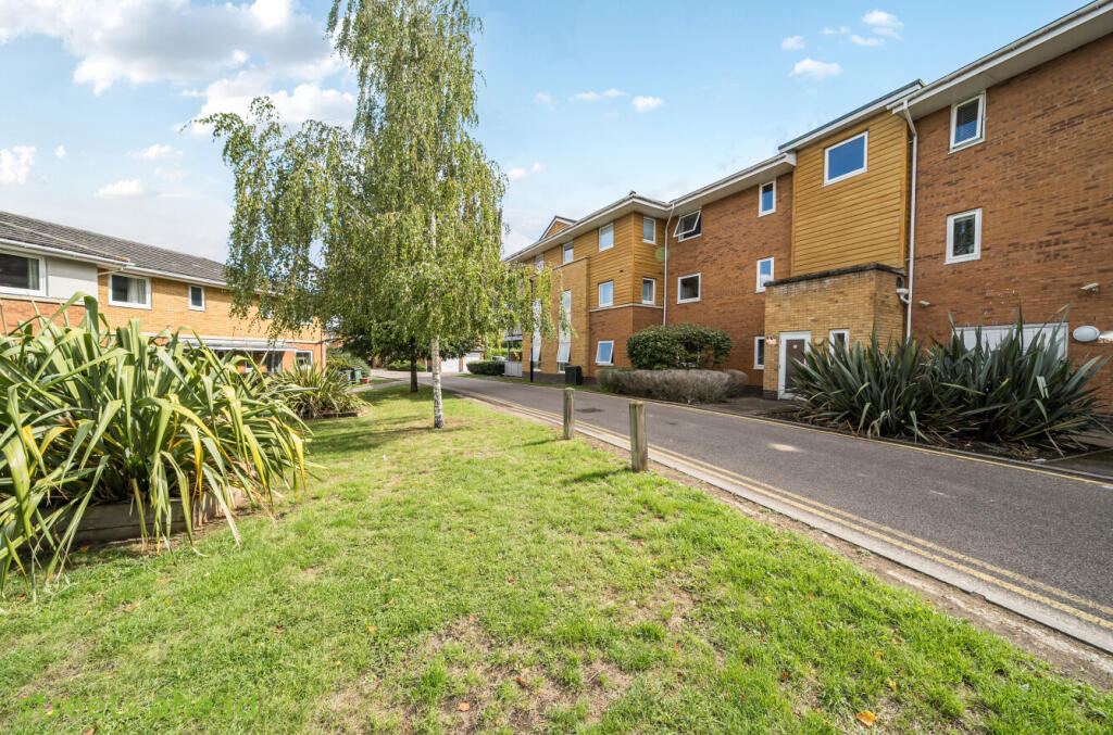 af7b835c-cb3e-45a...