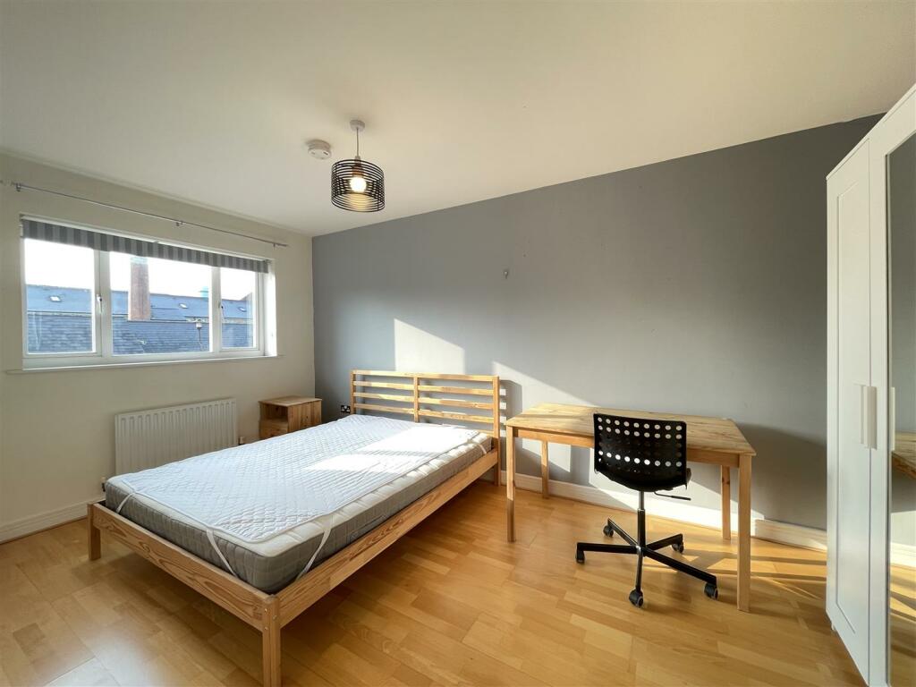 Bedroom Two (Double)