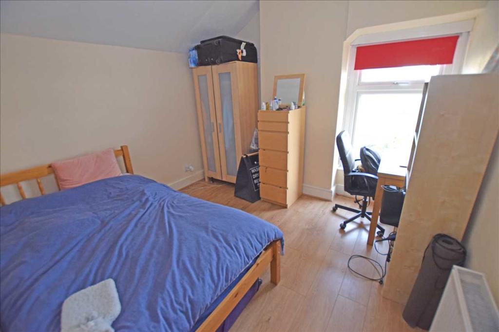 REAR BEDROOM NO. 3