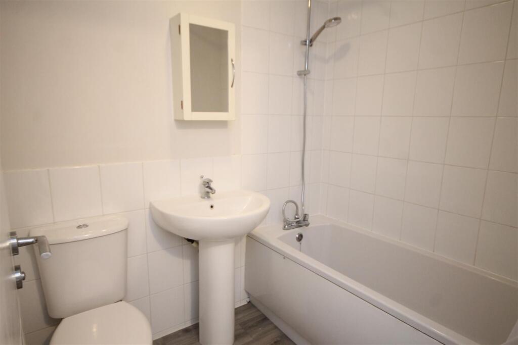 bathroom best.JPG