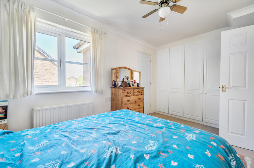 1321726-9-68710d2...