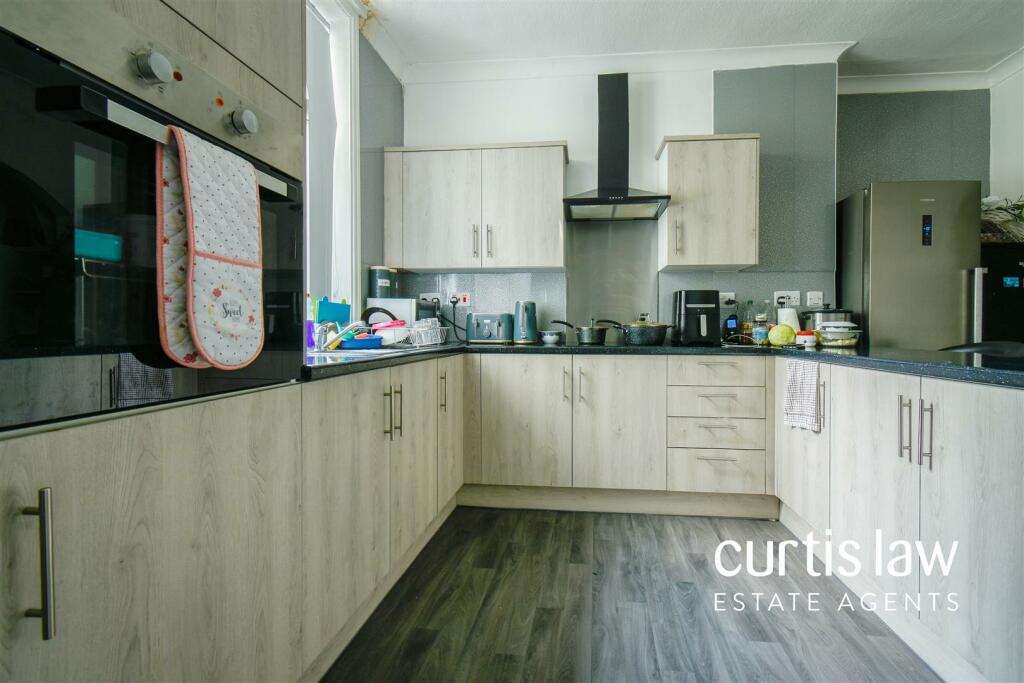 Kitchen/ Diner