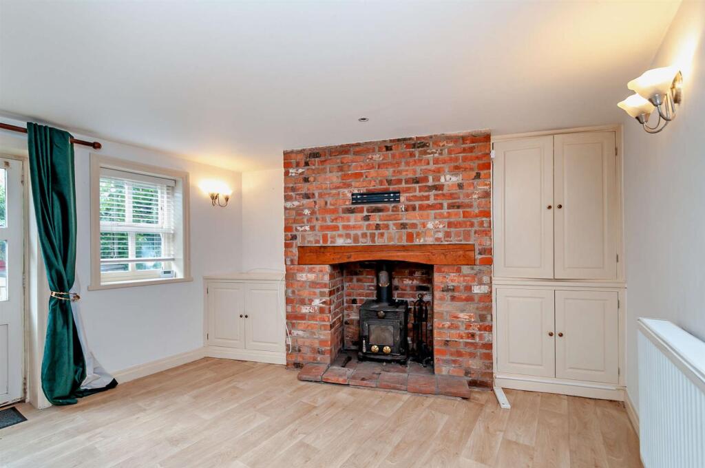 8658594-interior04-800.jpg