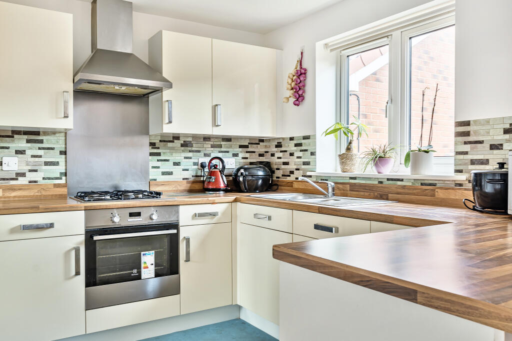 336823639a6ad691293731arw33