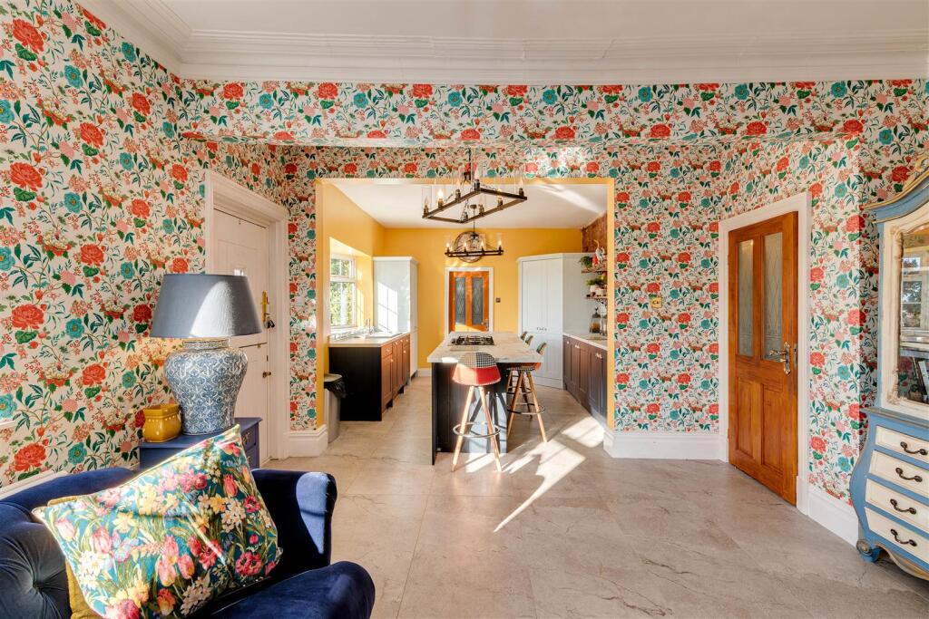 934 garstang rd_17.jpg