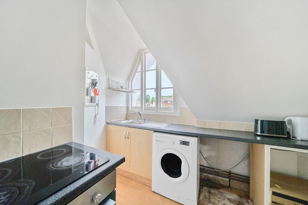 1310826-13-685147...