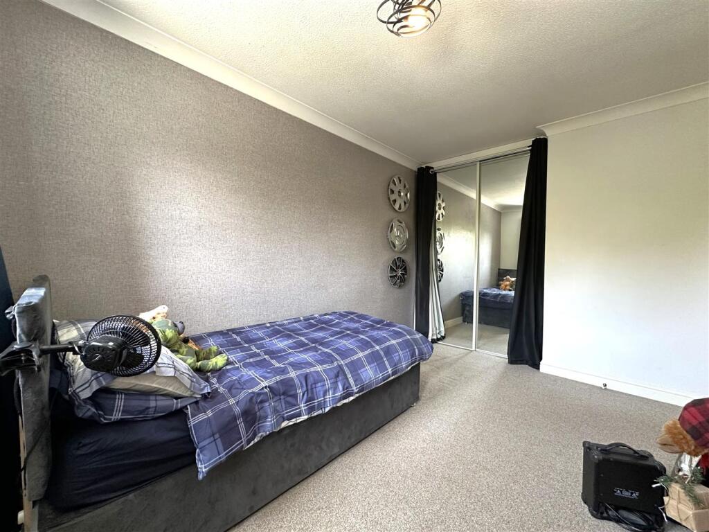 Third Bedroom With Fitted Wardrobes 109