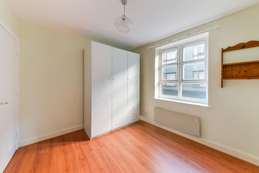 FULLERS CLOSE, 43 (5)