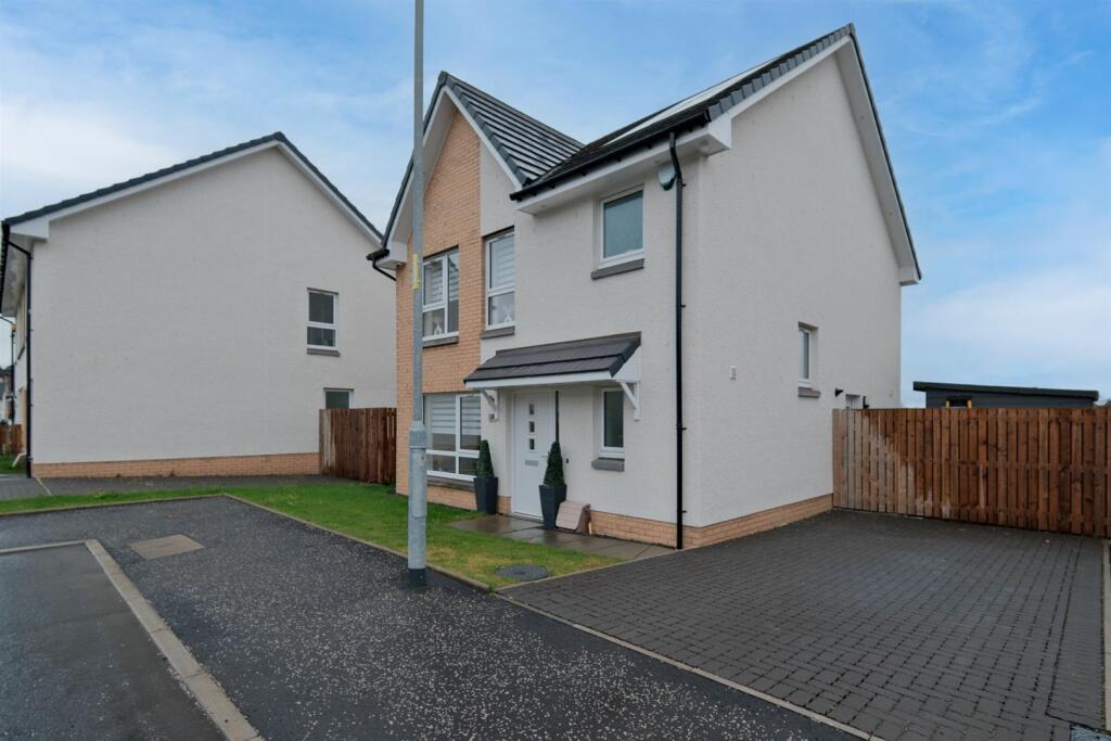 046-31 Ardencraig Terrace, Glasgow, G45 9BJ.jpg