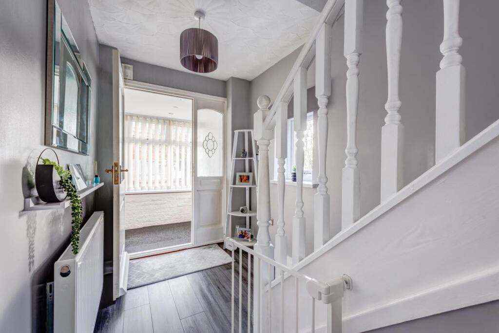 56BinsteadGrove(Interior)-9.jpg