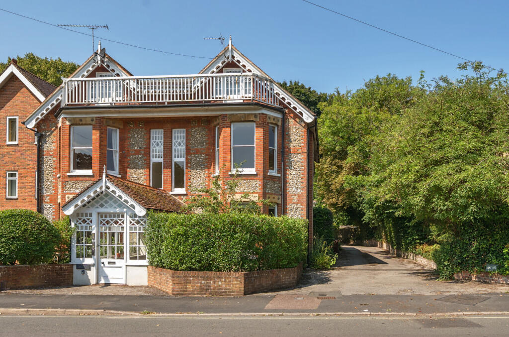 1333880-9-68934c9...