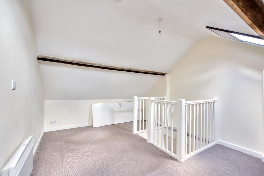 Flat Bedroom 2_3.jpeg