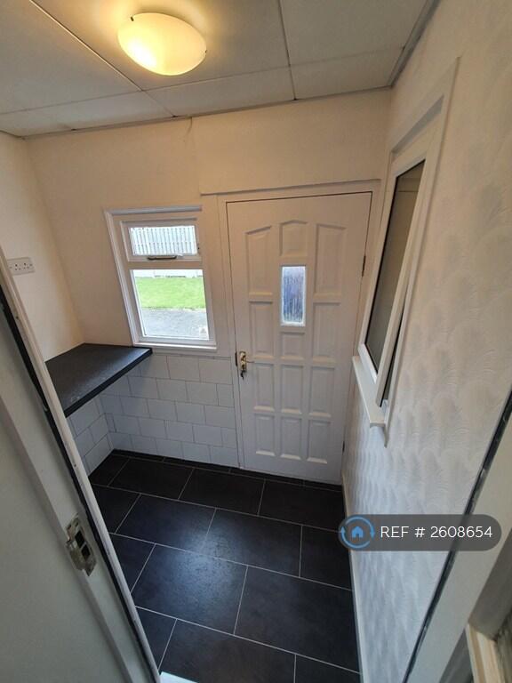 Utility Room (1)