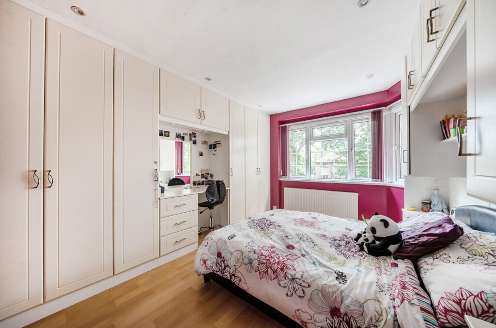 1323719-13-687635...