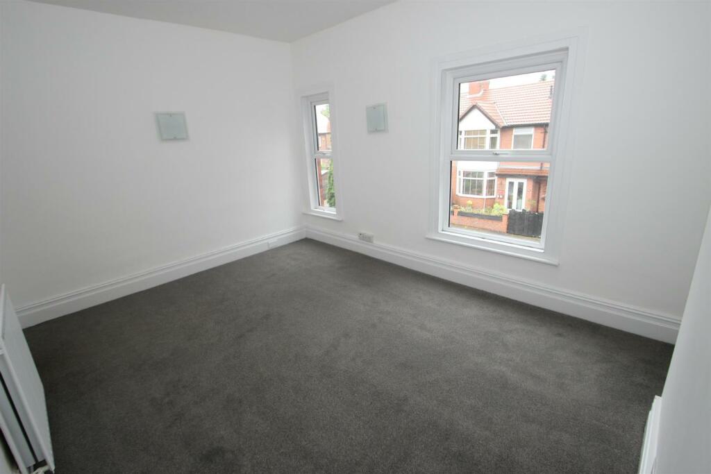 Bedroom 1 Aspect 2
