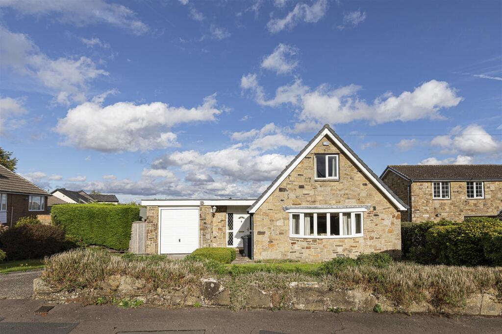 Bramleys Estate Agents - Beagle Avenue - Beaumont 