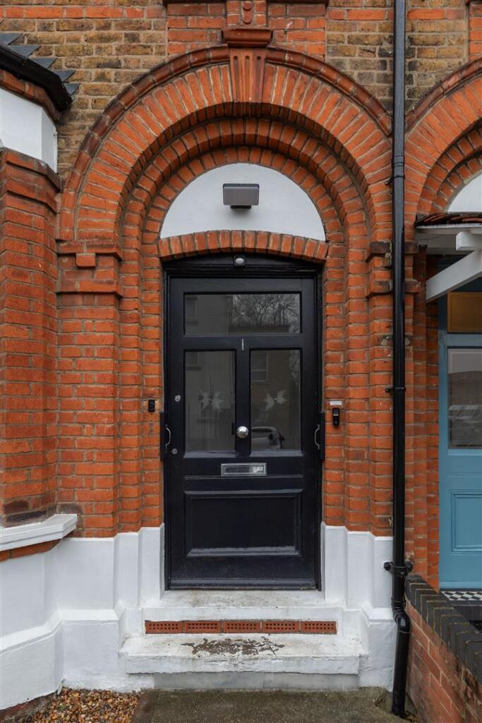 Spratt Hall Road E11