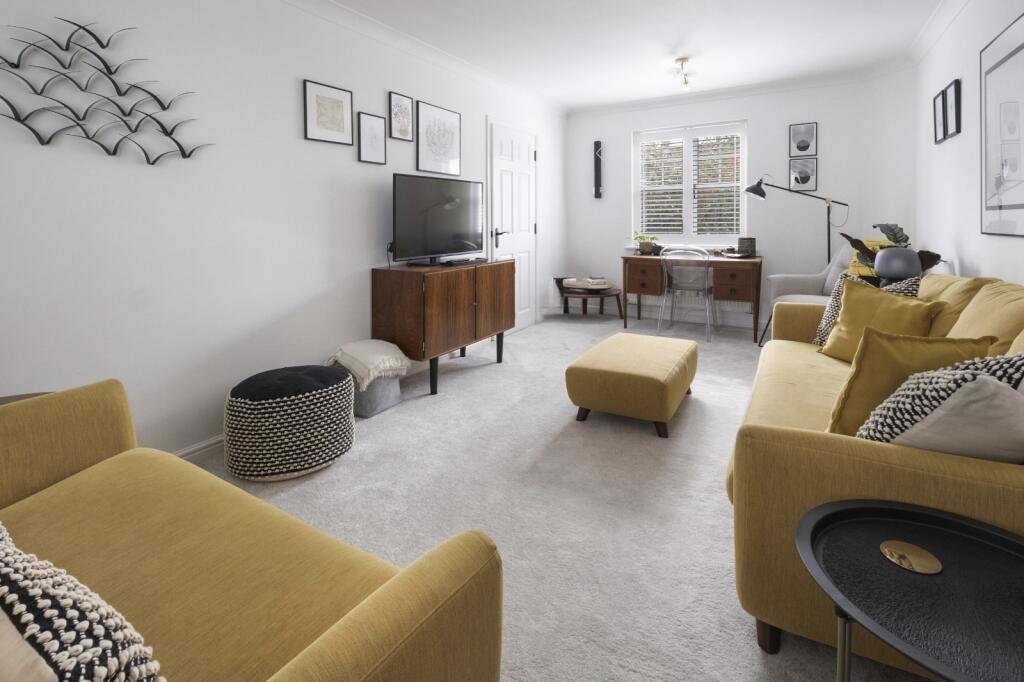 DCSF6192 MODIFIED (002).JPG