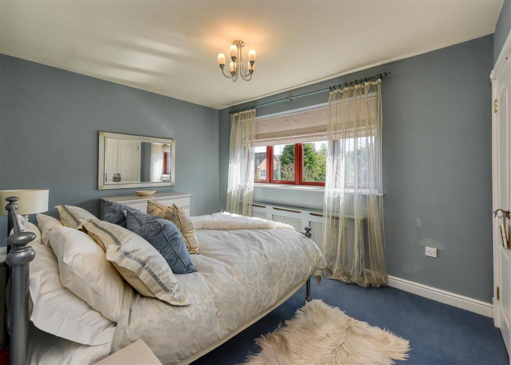 5 Hellier Drive-Bedroom 3.jpg