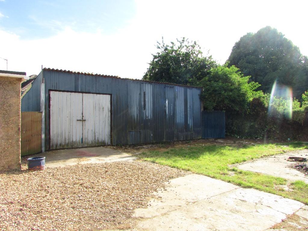 Garage/Shed