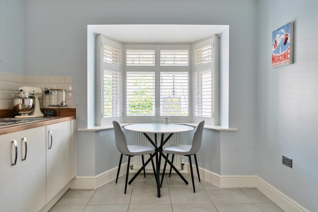 1298197-27-682e07...