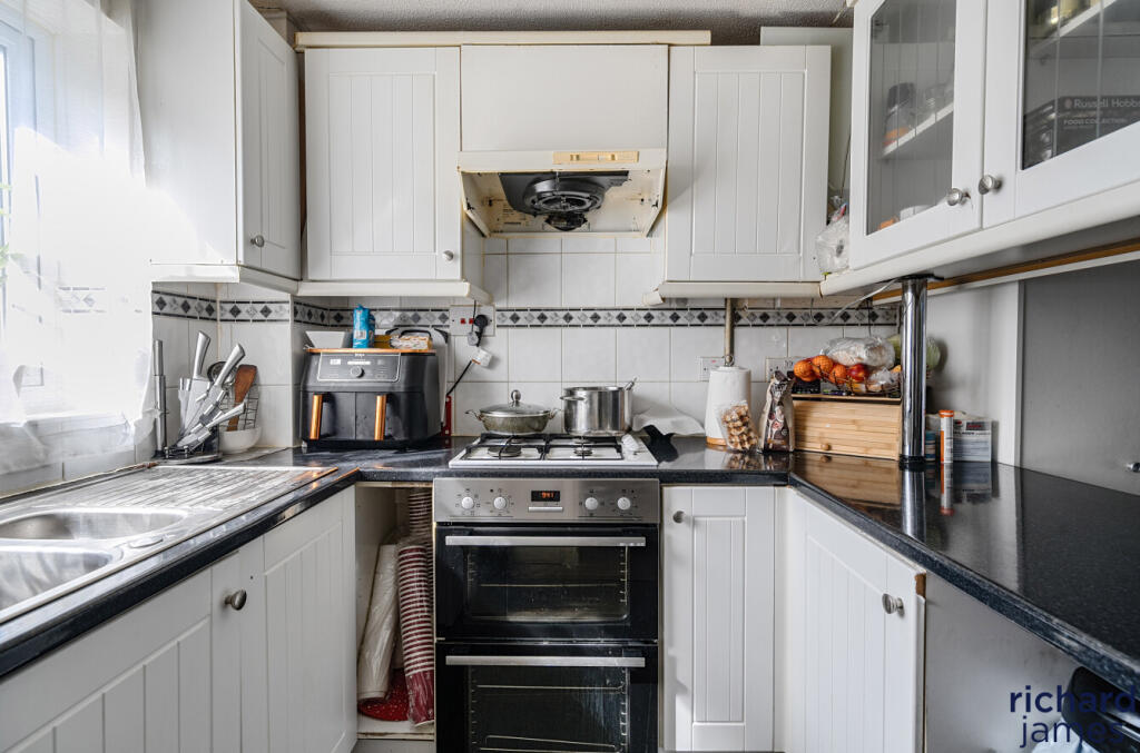 0fcda3ea00f34c6385cefff23a3cab35