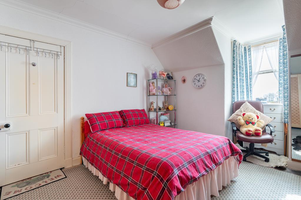 BEDROOM 1 AGAIN