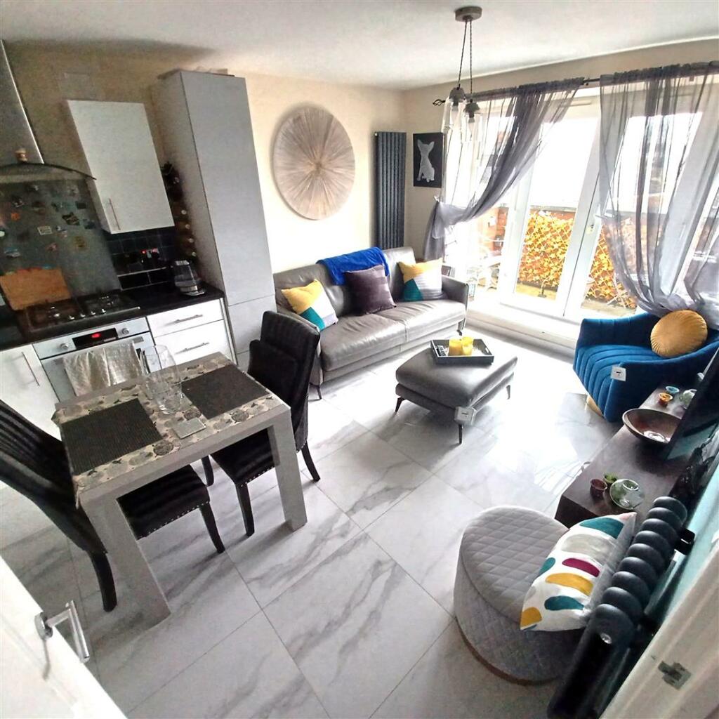 Kitchen-Diner/Lounge