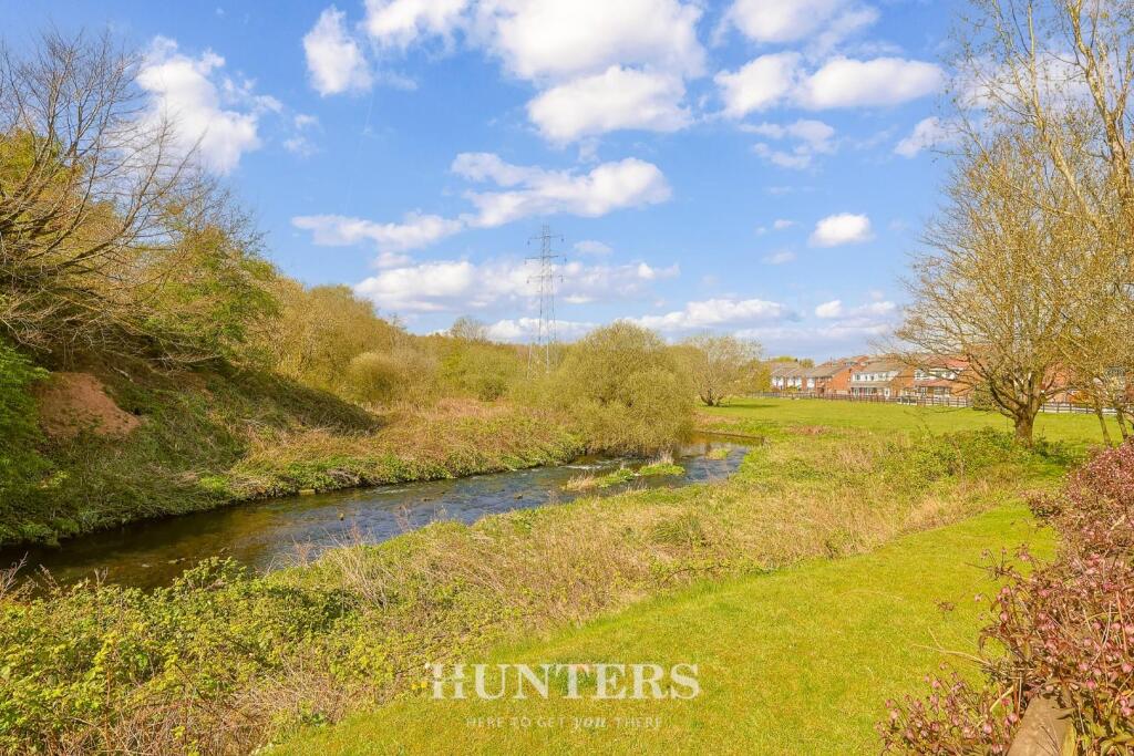 Waters Edge (22).jpg