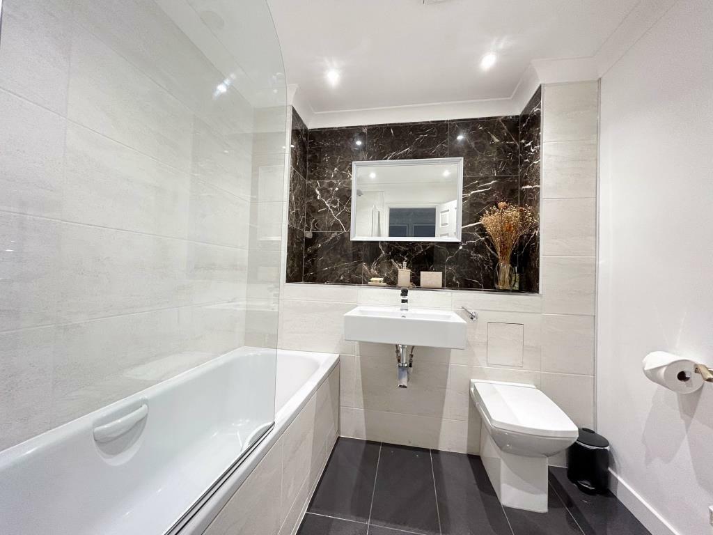 bath.JPG