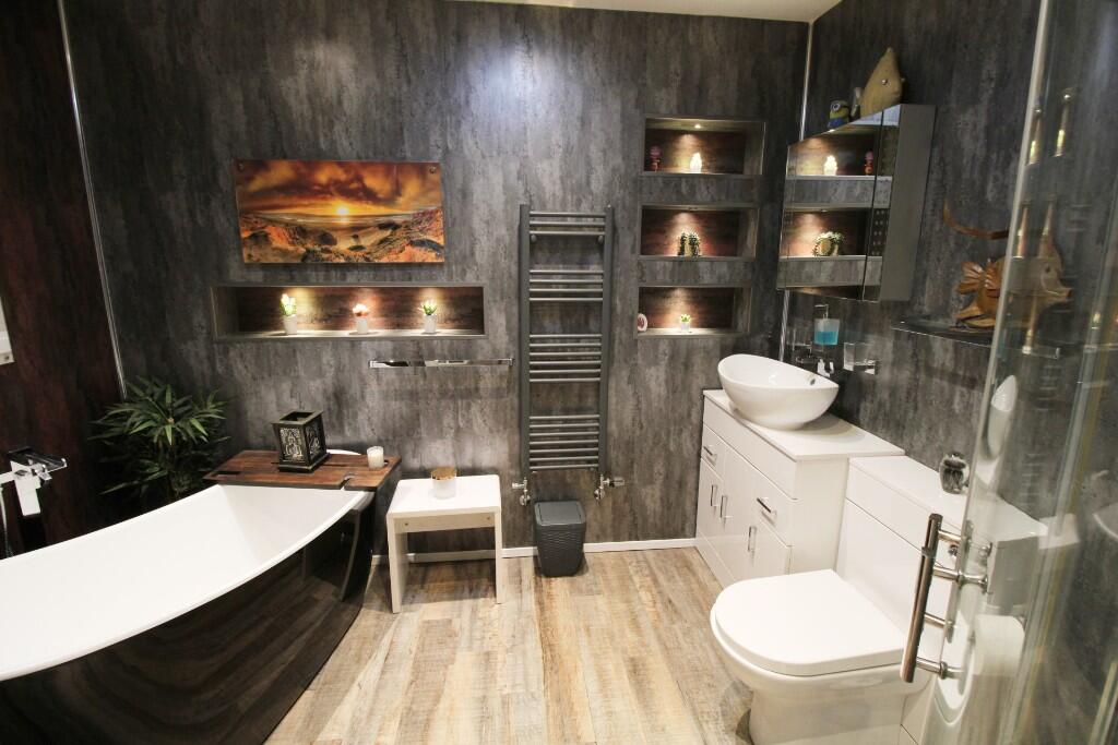Modern Bathroom