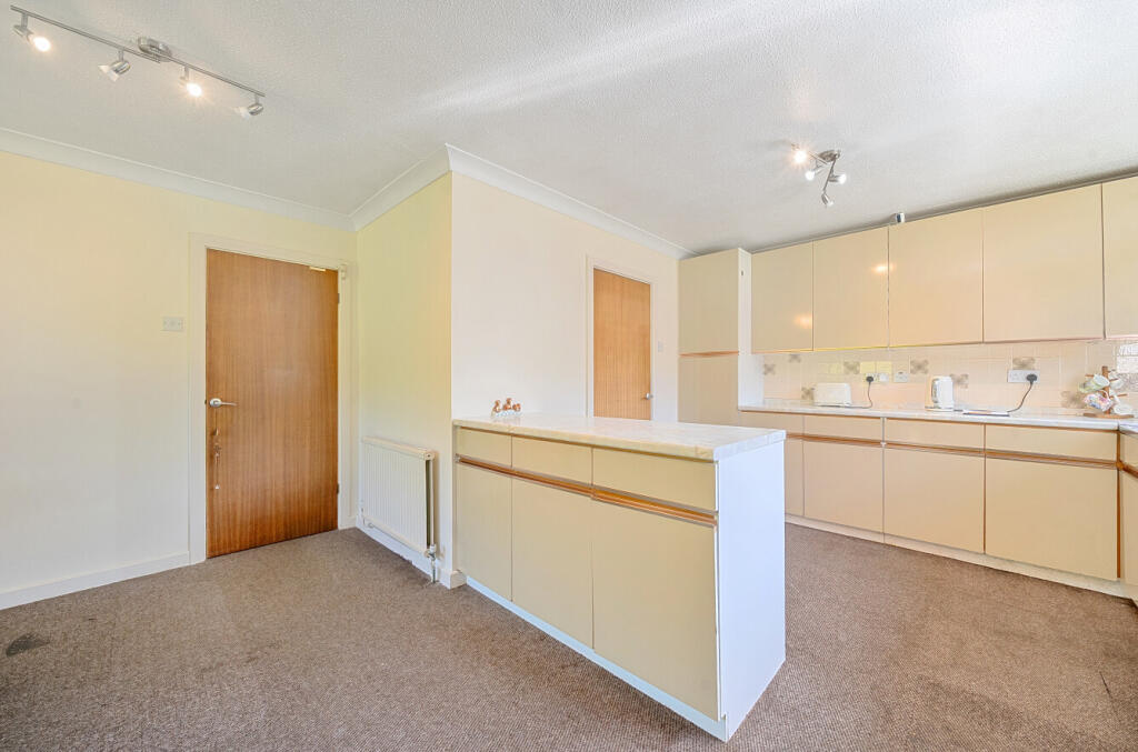 15-681c9d9ea408f-...