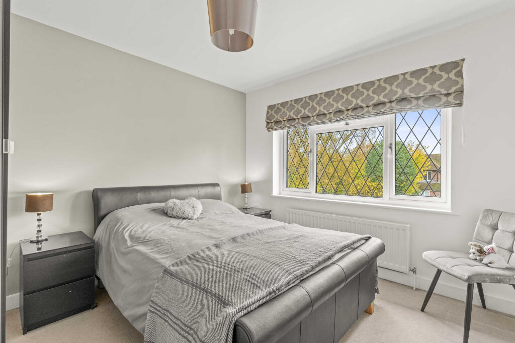 8 Spinfield Lane West, SL7 2DB (LOW RES)-11