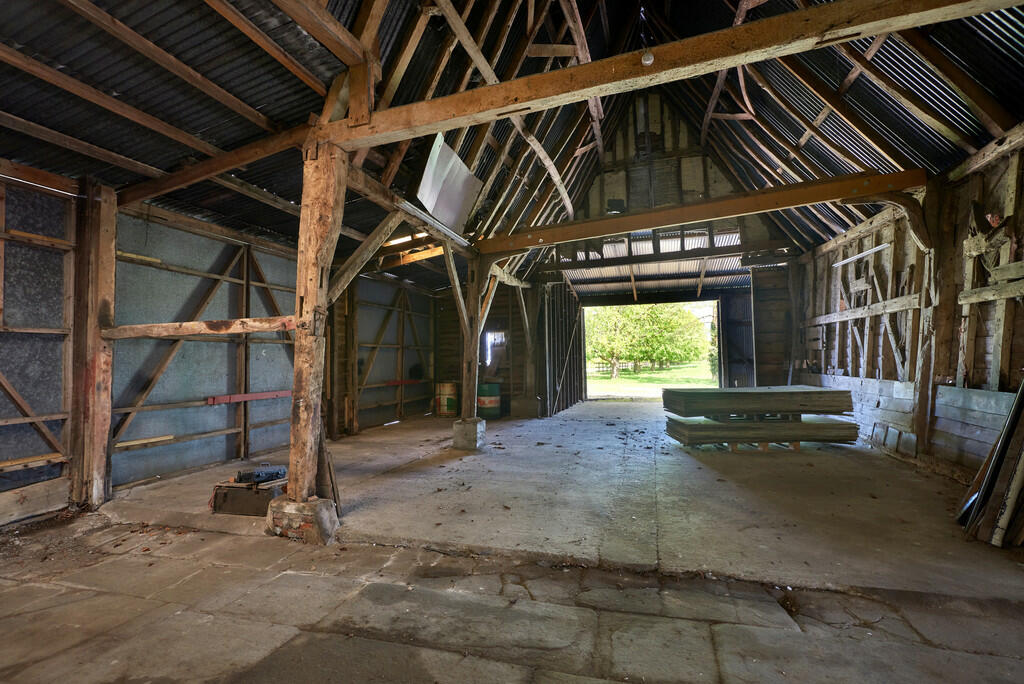 Barn 1