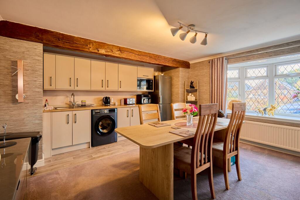 Second Kitchen