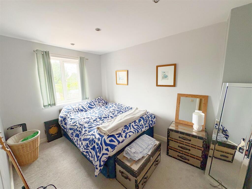 Bedroom Two (4).jpg