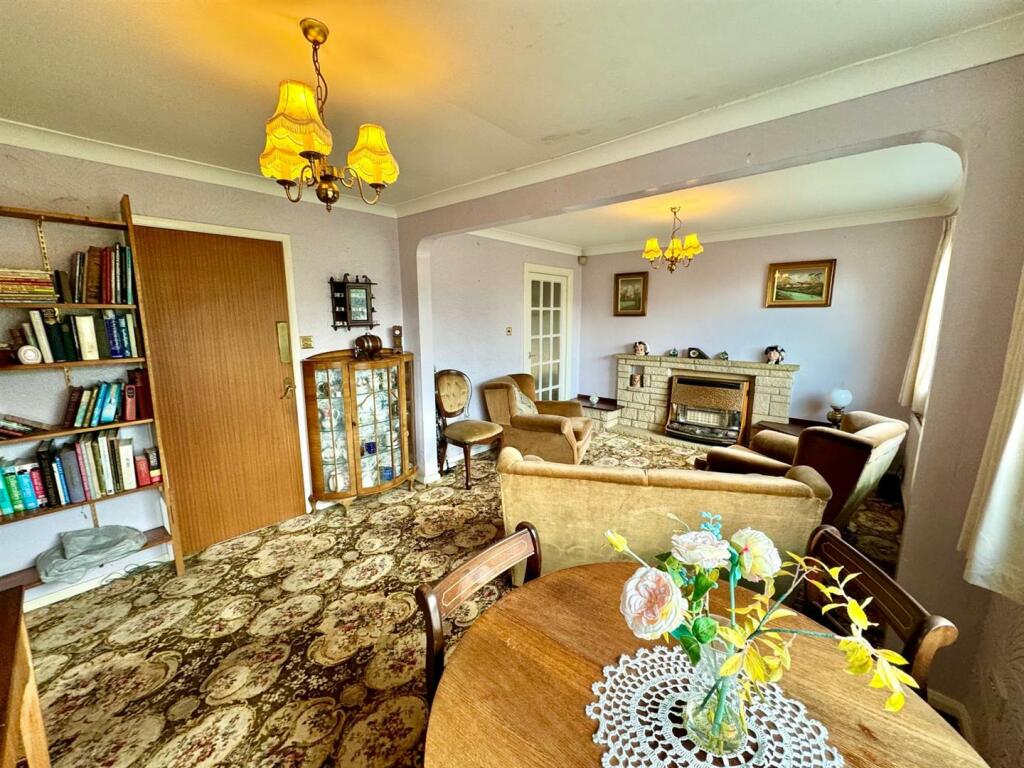 PHOTO-2024-11-21-14-09-14 (5).jpg