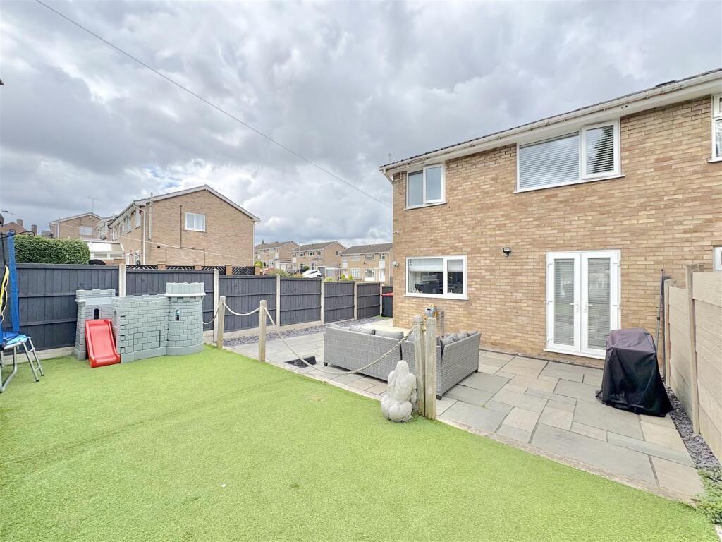 Enclosed Rear Garden