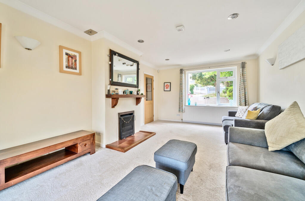 1303999-7-6864054...