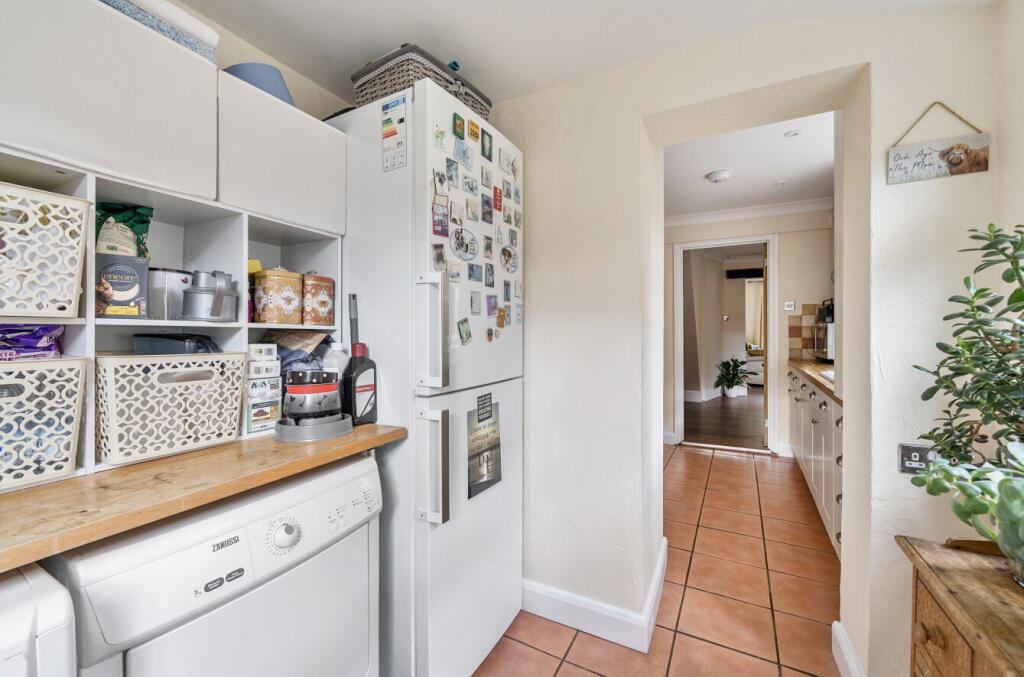 1343950-6-68b9a8c...