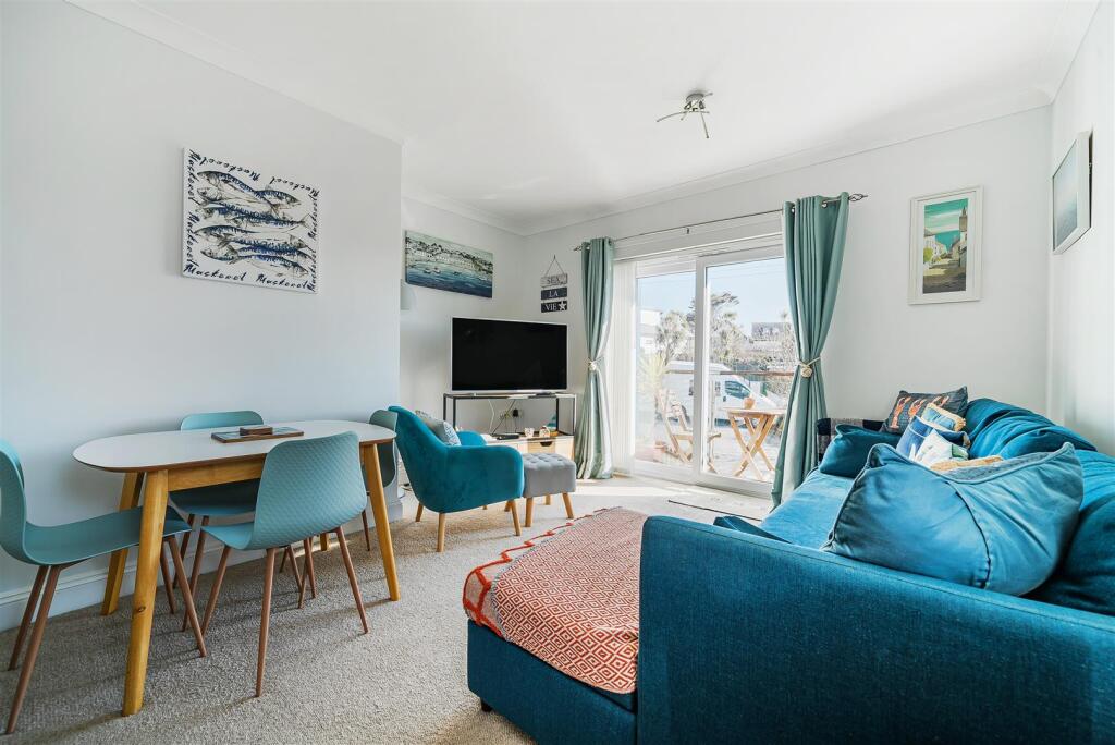 Open Plan LIving Space