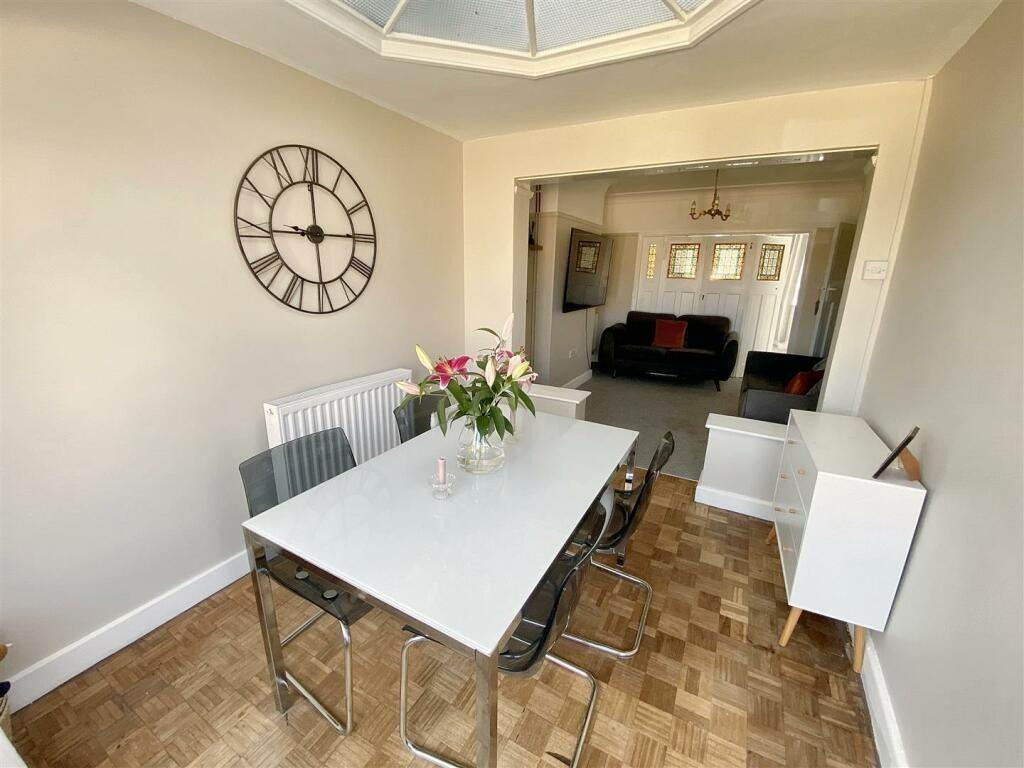 Open plan dining ...