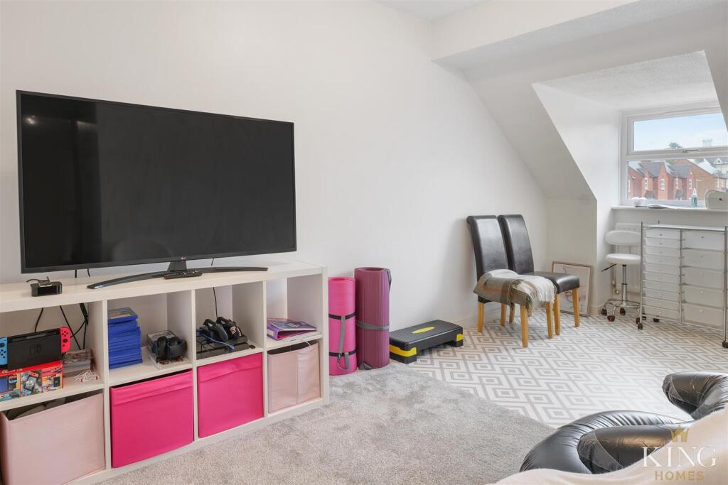 King Homes-121.jpg