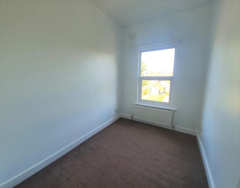 Bedroom 3.jpg