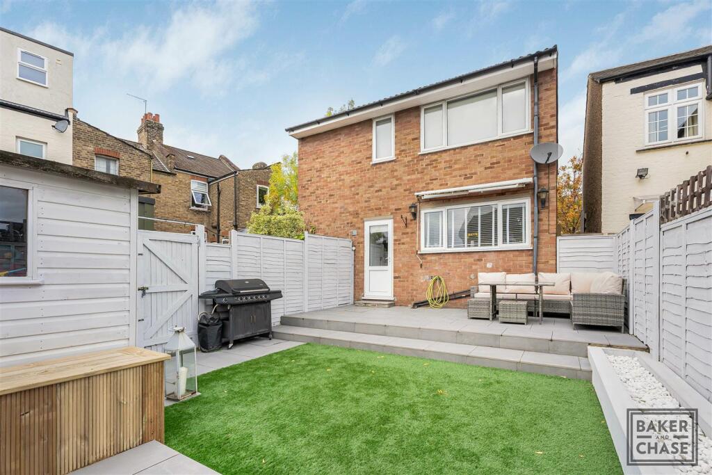 Rear Garden (South Facing)